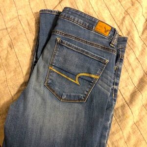American Eagle hi-rise jegging crop super stretch